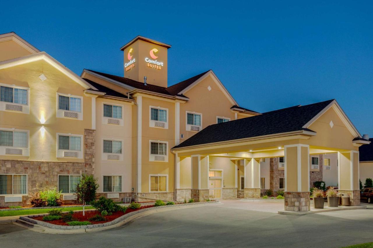 Comfort Suites Johnson Creek Conference Center Ngoại thất bức ảnh